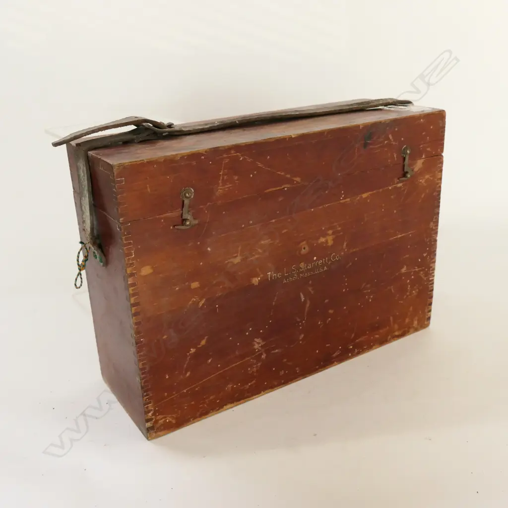 L.S STARRETT, ATHOL, MASS, USA 101-A CHROME STEEL SIMPLE THEODOLITE, IN PINE BOX Image 1++
